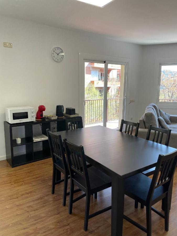 Apartamento Centrico En Berga - Alberga Exterior foto